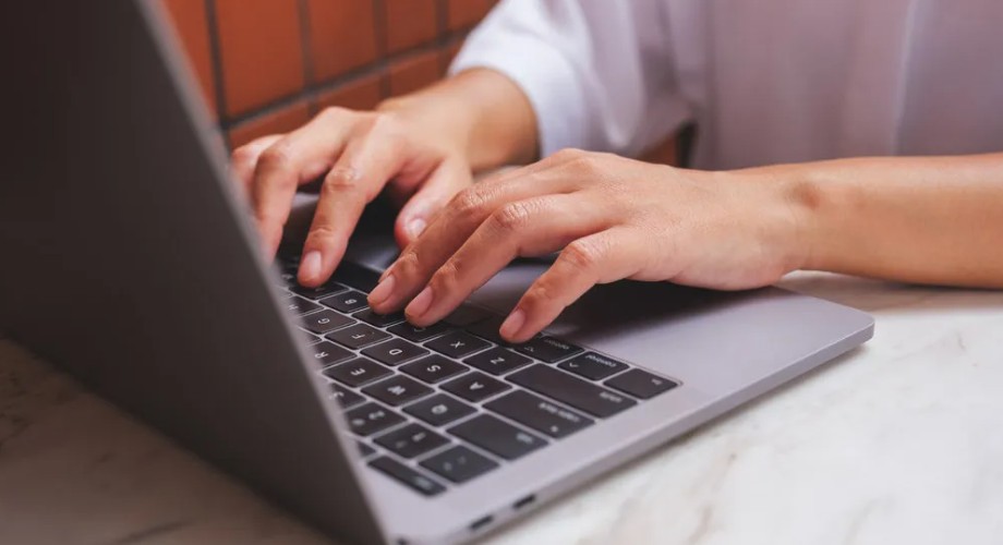 Cara Menulis Essay Beasiswa yang Menarik dan Berbobot Lengkap Contoh Struktur yang Benar