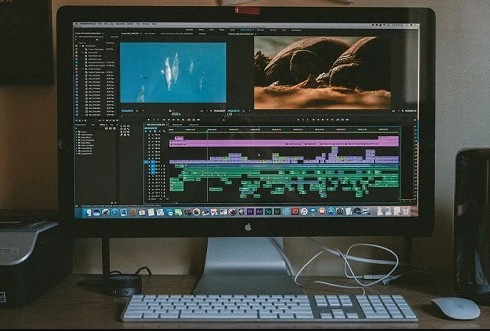 Menggunakan Alat Editing