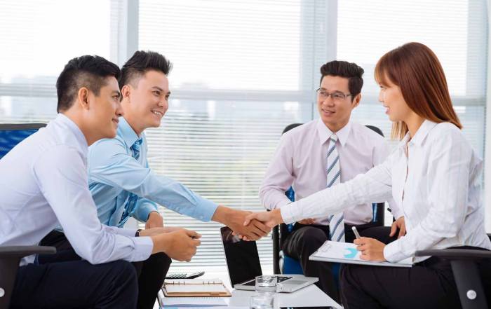 Interview Kerja Pertama Lebih Percaya Diri dengan Tips Ini